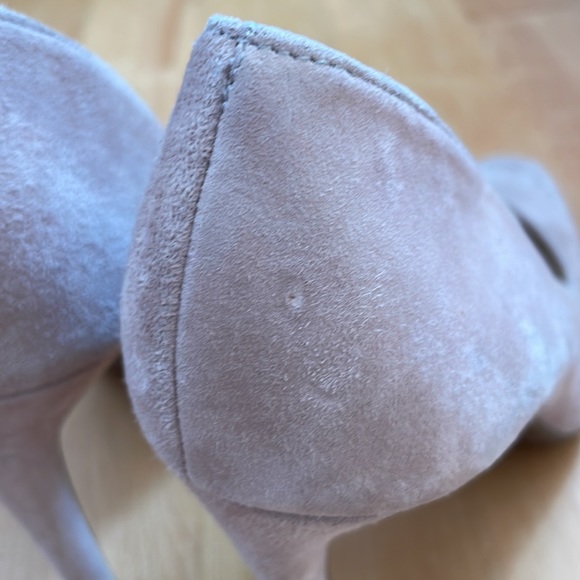 Vince Camuto suede Dorsey heels - Picture 7 of 12